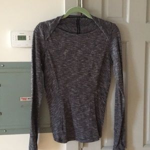 Lululemon long sleeve winter top
